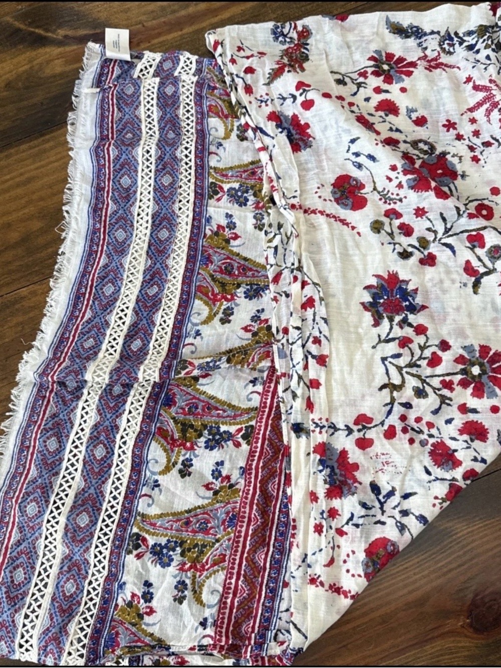 Lucky Brand Floral Paisley Cotton Shawl - Picture 2 of 10